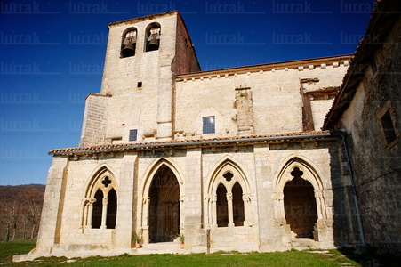 08MOA0019-Iglesia de san Vicente, Larunbe, Navarra