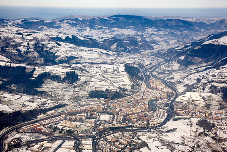 09PXE_677-Vista aérea de una gran nevada en Tolosa, Gipuzkoa, E