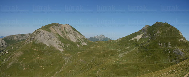 09RT_0072-Montes Otxorrigana, Orhi y Xardekagana. Pirineos.  Zub