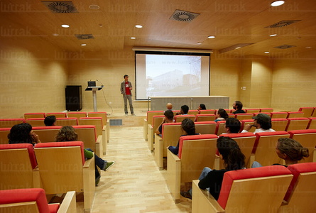 011PXE_0714-Universidad del País Vasco. UPV-EHU. Donostia, Gipu