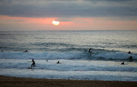 012PXE_0110-Surf. Playa de la Zurriola. Donostia, Gipuzkoa, Eusk