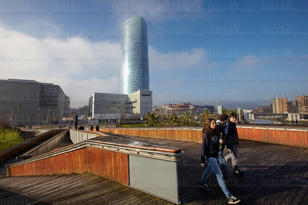 013PXE_0070-Torre Iberdrola. Bilbao, Bizkaia, Euskadi