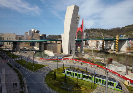 013PXE_0417-Abandoibarra. Museo Guggenheim, Bilbao, Bizkaia, Eus