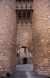 00751-Puerta-Muralla-Medieval-Peñacerrada-Euskadi