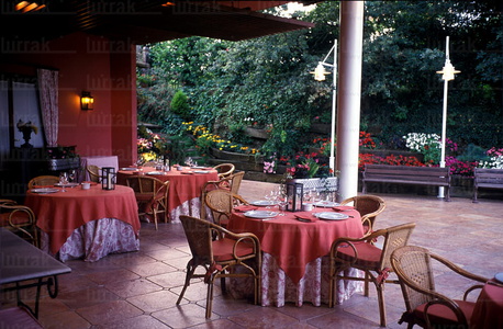 00917-Terraza-Restaurante-Berasategui-Lasarte