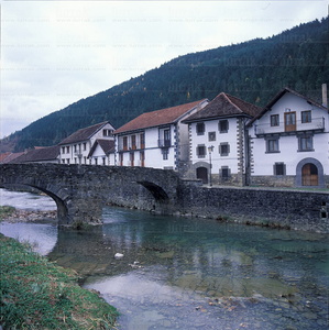 10040-Puente-Río-Anduña-Otsagabia-Navarra