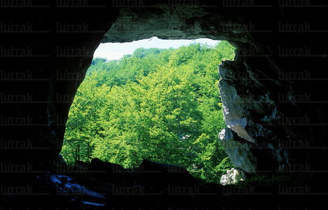 01470-Cueva-Superlegor-Araba-Euskadi