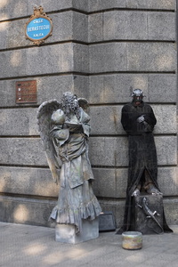 02100-Estatuas-Humanas-Bilbao-Bizkaia-Euskadi