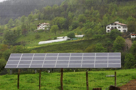03343-Paneles-Solares-Caserío-Elgóibar-Gipzukoa-Euskadi