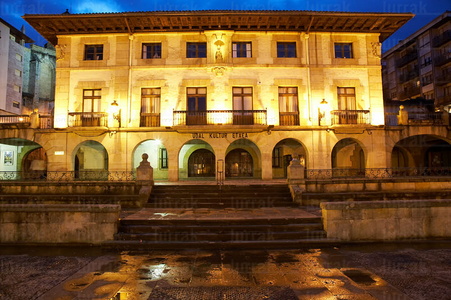 05298-Plaza de los Fueros. Gernika, Bizkaia, Euskadi