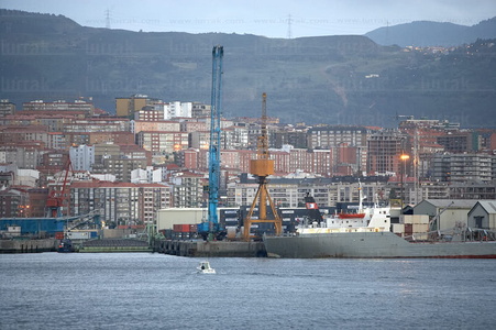 05551-Puerto de Bilbao, Bizkaia, Euskadi