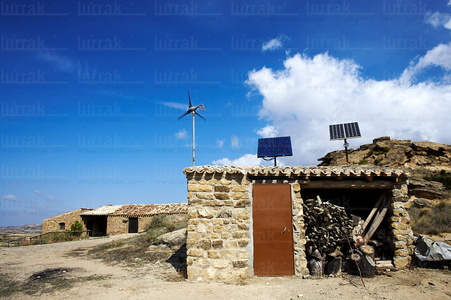 05789-Cobertizo con Paneles Solares, Las Bárdenas. Arguedas, Navarra