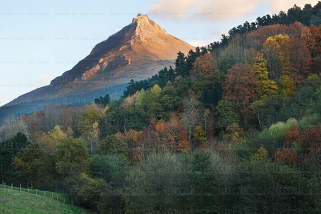 05871-Monte Txindoki. Sierra de Aralar. Gipuzkoa, Euskadi