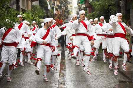 06538-Bordon dantza, fiestas de San Juan. Tolosa, Gipuzkoa, Euskadi