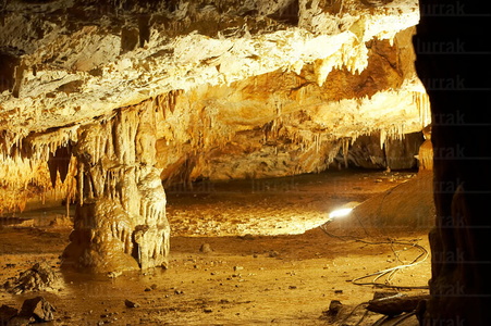 06709-Cueva de Pozalagua. Karrantza, Alava, Euskadi