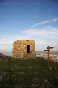 07161-Torreones. Monte Jaizkibel, Gipuzkoa, Euskadi