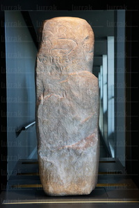 08451-Estela de Andrearriaga. Museo Romano Oiasso. Irún, Gipuzk