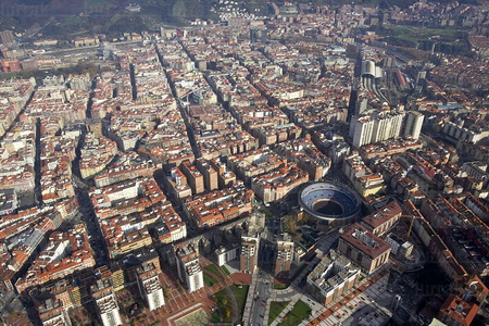08PJP065-Vista Aerea de la ciudad de Bilbao, Bizkaia, Euskadi