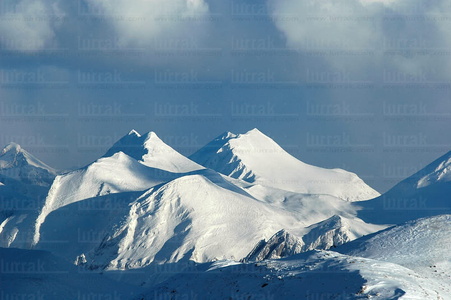 08RT0005-Monte Otxogorrinaga y Xareka, Pirineos, Zuberoa, Pais V