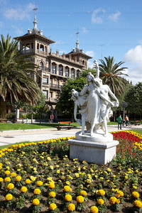 09PXE_377-Estatuas en el Paseo de Francia. San Sebastián, Gipuz