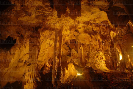 09RT_0042-Cueva de Oxocelahaya. Isturitze, Nafarroa Beherea. Fra