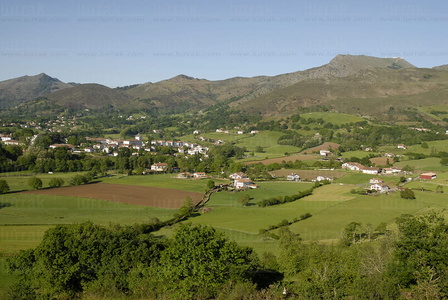 010RT_0014-Valle y Monte Larrun. Sara, Lapurdi