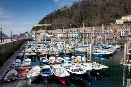 011FJG_0087-Puerto de Donostia, Gipuzkoa, Euskadi