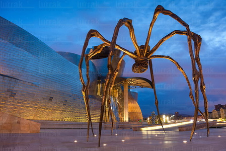 011FJG_0133-La araña 'Maman', Museo Guggenheim, Bilbao, Bizkaia