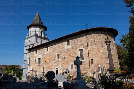 011FJG_0281-Iglesia de Ainhoa, Lapurdi, Francia