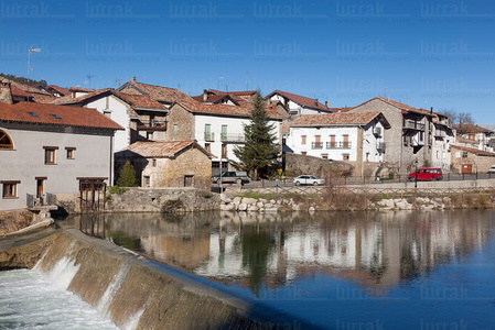 011FJG_0303-Río Esca. Valle del Roncal, Burgui, Navarra
