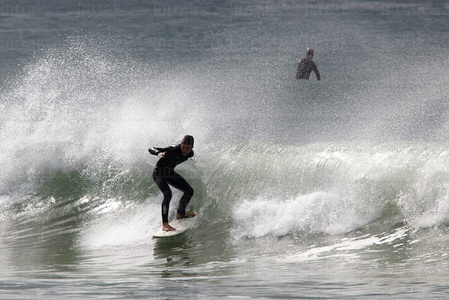 011MDR_0200-Surfer. Playa de Hondarraitz. Hendaya, Lapurdi, Fran