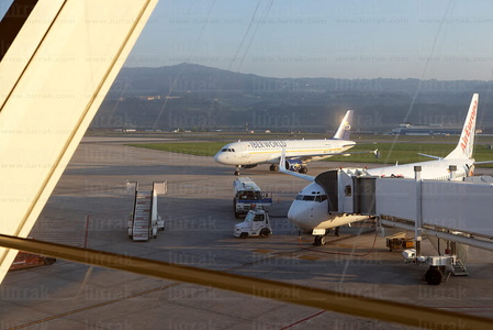 011PXE_0382-Aeropuerto de Bilbao. Loiu, Bizkaia, Euskadi