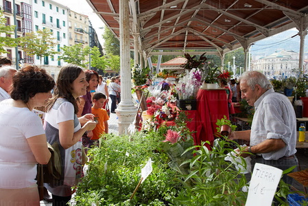 012MDR_0582-Mercado de las Flores. Bilbao, Bizkaia, Euskadi