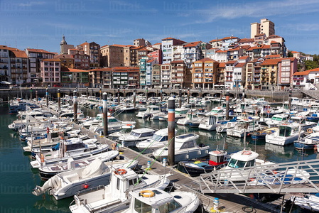 013FJG_002.jpg-Barcas-Puerto-Bermeo-Bizkaia-Euskadi