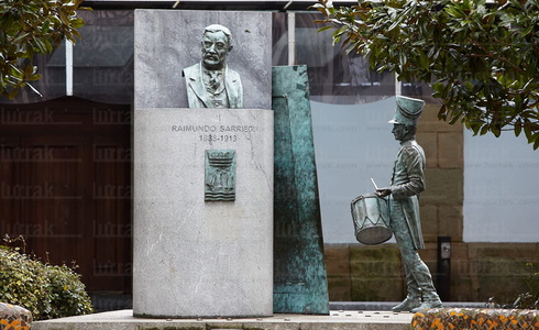 09189-Monumento a Raimundo Sarriegui. San Sebastián, Gipuzkoa, 
