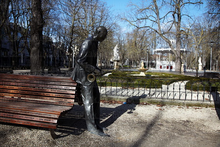 09228-Estatua del músico de jazz Wynton Marsalis. Parque de La 