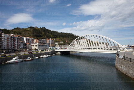 09605-Río_Artibai-Puente-Calatrava-Ondárroa-Bizkaia-Euskadi