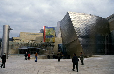 00245-Plaza-Musei+o-Guggeneheim-Bilbao-Euskadi