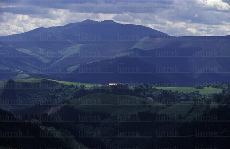 00511-Paisaje-Euskadi