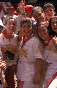 00928-Chicas-Jóvenes-Sanfermines. Pamplona, Navarra