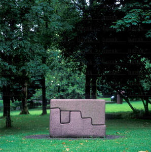 10053-Escultura-ChillidaLeku-Hernani-Gipuzkoa-Euskadi