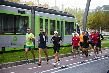 10223-Running-Tranvía-Uribitarte-Bilabo-Bizkaia-Euskadi