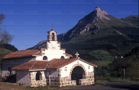01222-Ermita-Saturnino-Parque-Natural-Aralar-Zaldibia-Euskadi