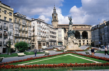 01602-Plaza-Virgen-Blanca-Vitoria-Álava-Euskadi