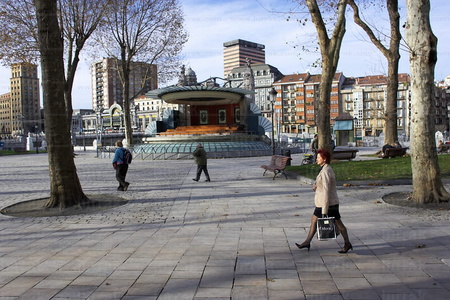 05444-Kiosko del Arenal. Bilbao, Bizkaia, Euskadi
