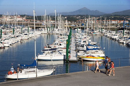 05569-Puerto deportivo de Hondarribia, Gipuzkoa, Euskadi