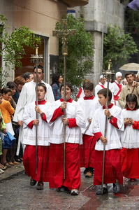 06532-Monaguillos en procesion. Fiestas de San Juan. Tolosa, Gipuzkoa, Euskadi