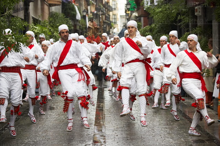 06537-Bordon dantza, fiestas de San Juan. Tolosa, Gipuzkoa, Euskadi
