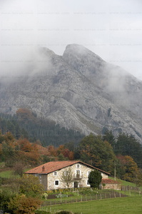 07520-CaserÍo Datxieta. Monte Untzillaitz. Bizkaia, Euskadi
