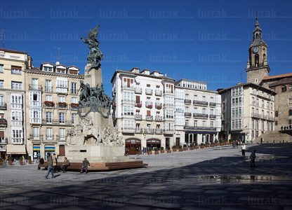 07669-Plaza de La Virgen Blanca. Vitoria, Alava, Euskadi